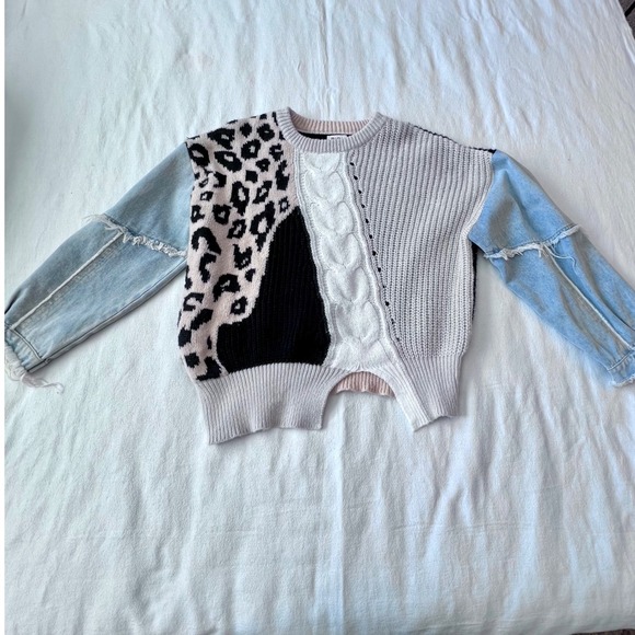 BiBi Mixed Media Patchwork Leopard Knit Sweater Denim Sleeves Asymmetrical Hem S - Picture 5 of 11